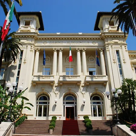 Londrino בית הארחה