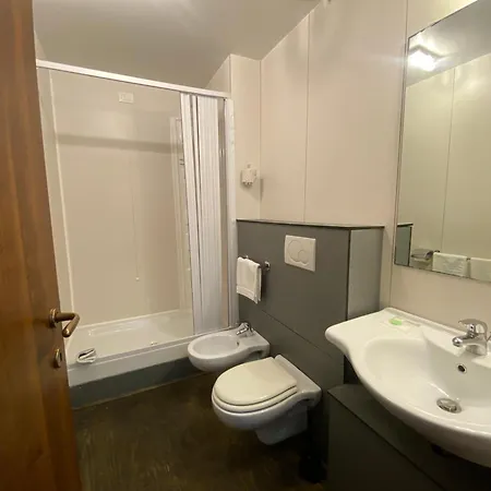 Londrino ゲストハウス