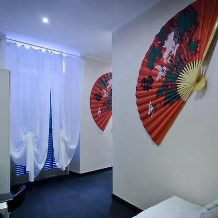 Londrino ゲストハウス サンレモ